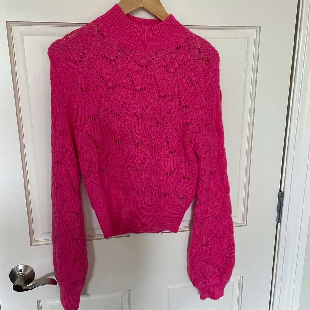 ASTR the Label Pink Drop Sleeve Sweater Size XS